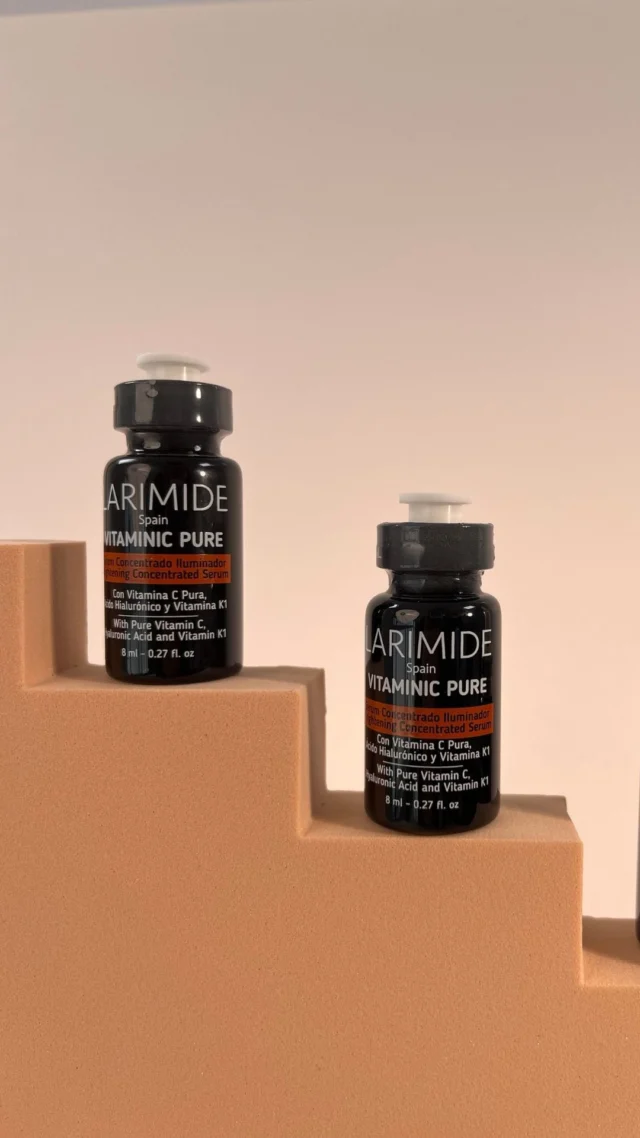 ¿Envejecimiento visible, manchas o falta de luminosidad?

Vitaminic Pure C de Larimide es tu aliado diario para una piel renovada, luminosa y visiblemente más joven. Con su 15% de vitamina C pura, combate los signos del envejecimiento, mejora el tono de la piel y aporta un resplandor natural sin causar irritación.

✨ Corrige manchas y unifica el tono
🌟 Revitaliza y aporta luminosidad
🔬 Reduce líneas finas y arrugas
💧 Ideal para todo tipo de piel

Perfecto para quienes buscan un tratamiento intensivo que devuelva a la piel su frescura y juventud, sin agresiones.
___

Visible signs of aging, dark spots or lack of radiance?
Vitaminic Pure C by Larimide is your daily ally for renewed, radiant, and visibly younger-looking skin. With its 15% pure vitamin C, it fights the signs of aging, improves skin tone, and delivers a natural glow without causing irritation.

✨ Corrects dark spots and evens skin tone
🌟 Revitalises and boosts radiance
🔬 Reduces fine lines and wrinkles
💧 Ideal for all skin types

Perfect for those looking for an intensive treatment that restores the skin’s freshness and youthfulness, without any harshness.

#VitaminicPureC #Larimide #pieljoven #antienvejecimiento #vitaminac #skincarelovers #tratamientoantiedad #cuidadodelapiel #cosméticaavanzada #cosméticaprofesional #renuevatupiel #pielradiante #glowcare
